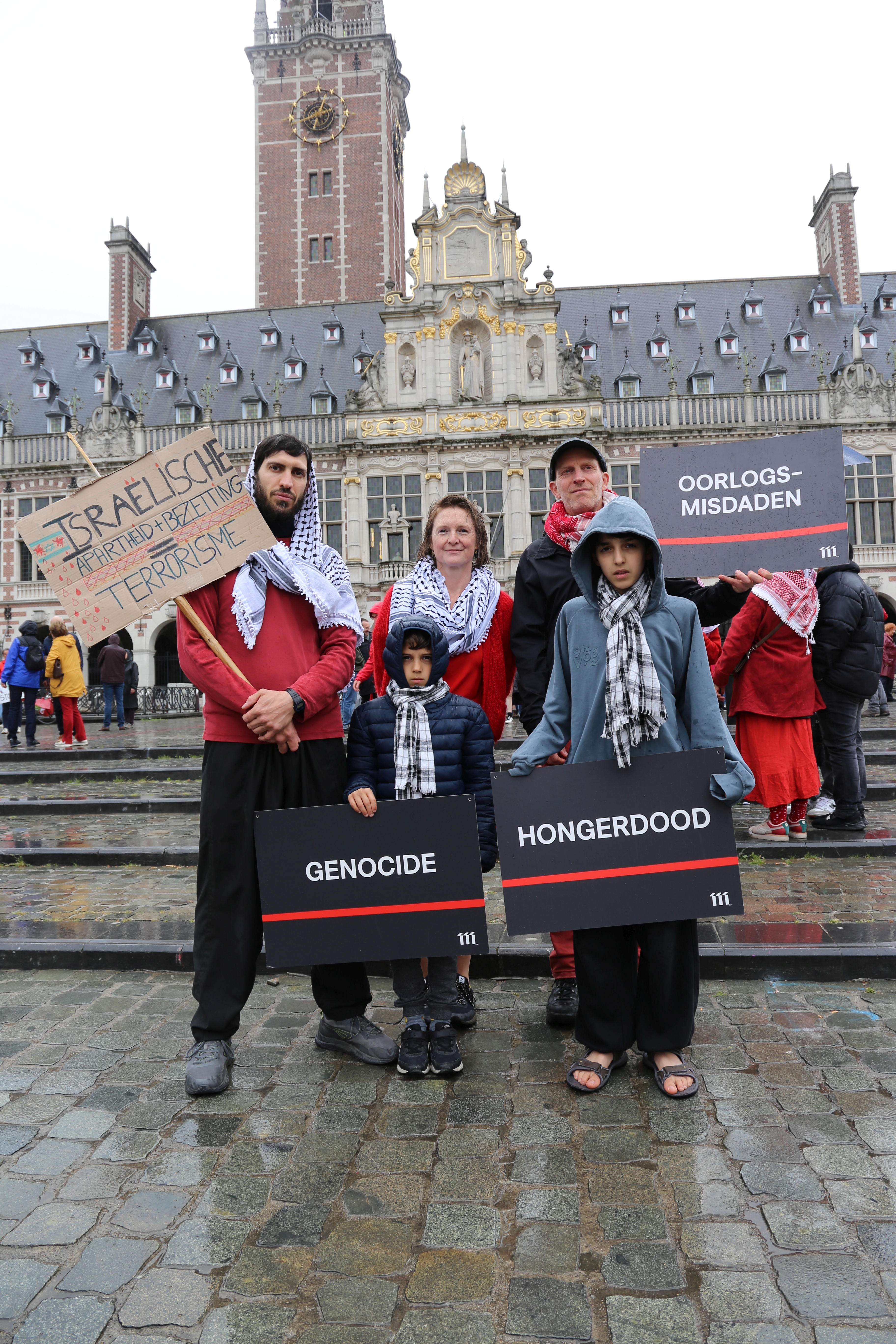 Stop oorlogsmisdaden - de rode lijn in Leuven