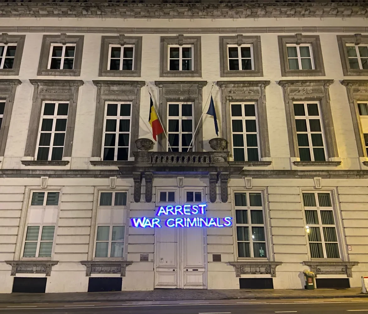 Arresteer oorlogsmisdadigers