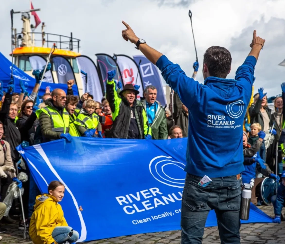 4de Pijler River Cleanup - onbegrensde krachten