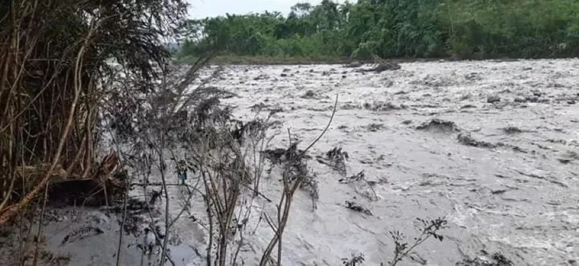 De Panduyacu-gemeenschap was één van de eersten die olievlekken op de Coca-rivier zag. (Communityfoto van Panduyacu)