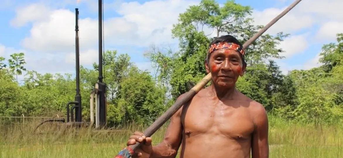 Gasfakkels in het Amazonegebied
