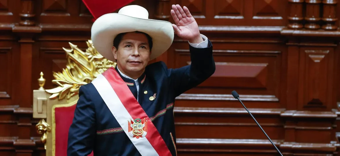 President Pedro Castillo hield zijn eerste toespraak na zijn beëdiging voor het Congres van de Republiek, op de middag van 28 juli.