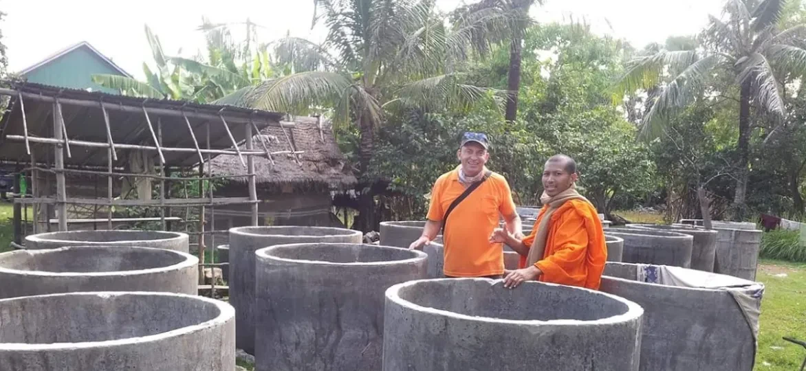 Waterputten bouwen in Cambodja