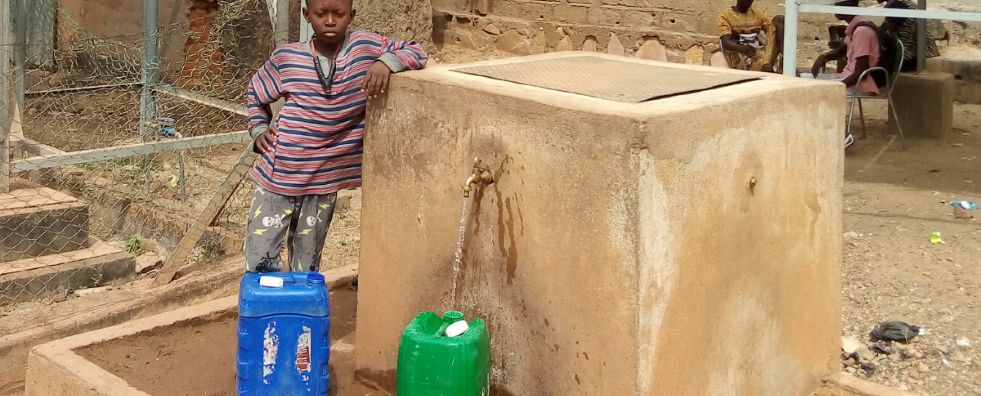 De drinkwaterpunten in Talico geven nu voldoende water, de hele dag door