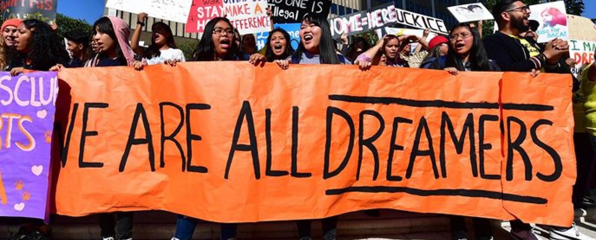 Banner We are all dreamers