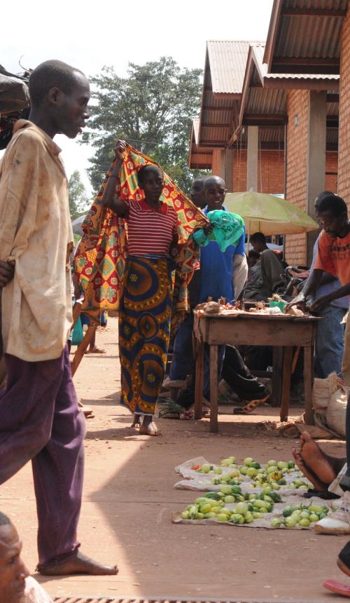 Kleine winkeltjes in Burundi