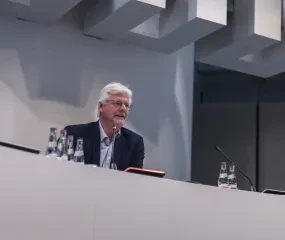 Professor Parmentier verteld over het unieke assisenproces