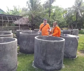 Waterputten bouwen in Cambodja