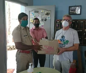 Coronaperiode: het sociale werkatelier maakte mondmaskers voor het plaatselijk politiekorps