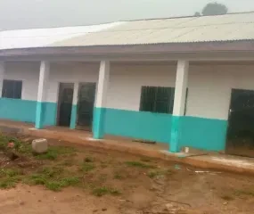Educatie Me Cameroon nieuwe klassen schoolgebouw