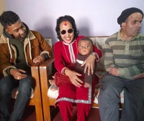 We steunen een blinde familie.