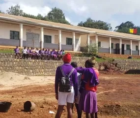 4de Pijler Educate me Cameroon