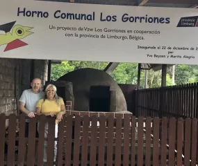 Bouw artisanale oven voor Nueva Unión