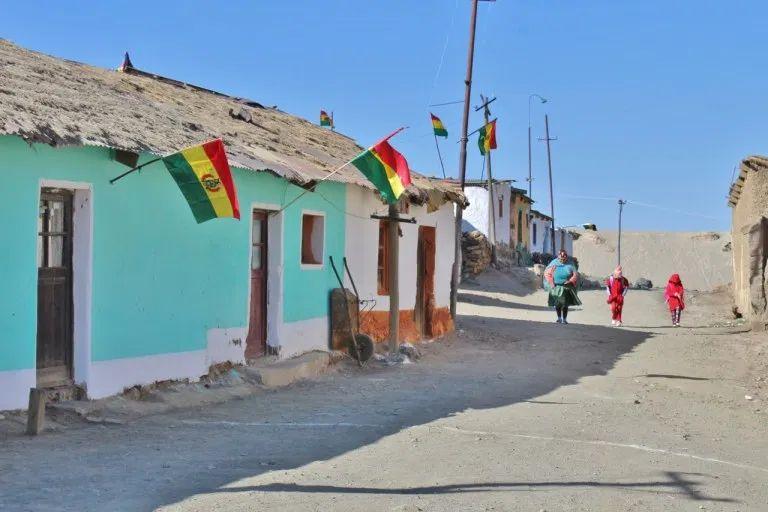 Main street of Japo (Oruro, Bolivia) © Silke Ronsse / CATAPA
