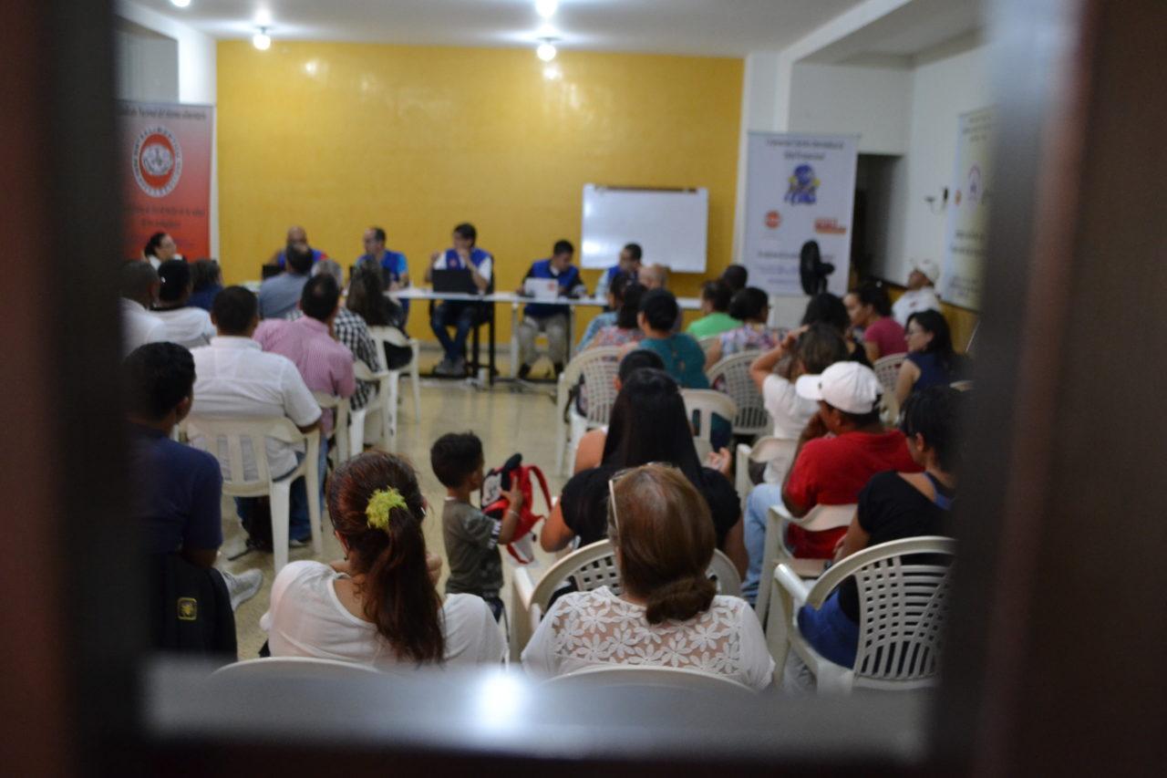Een 'clinica juridica' is een publieke bijeenkomst waar iedereen terecht kan om advies te krijgen over basisrechten