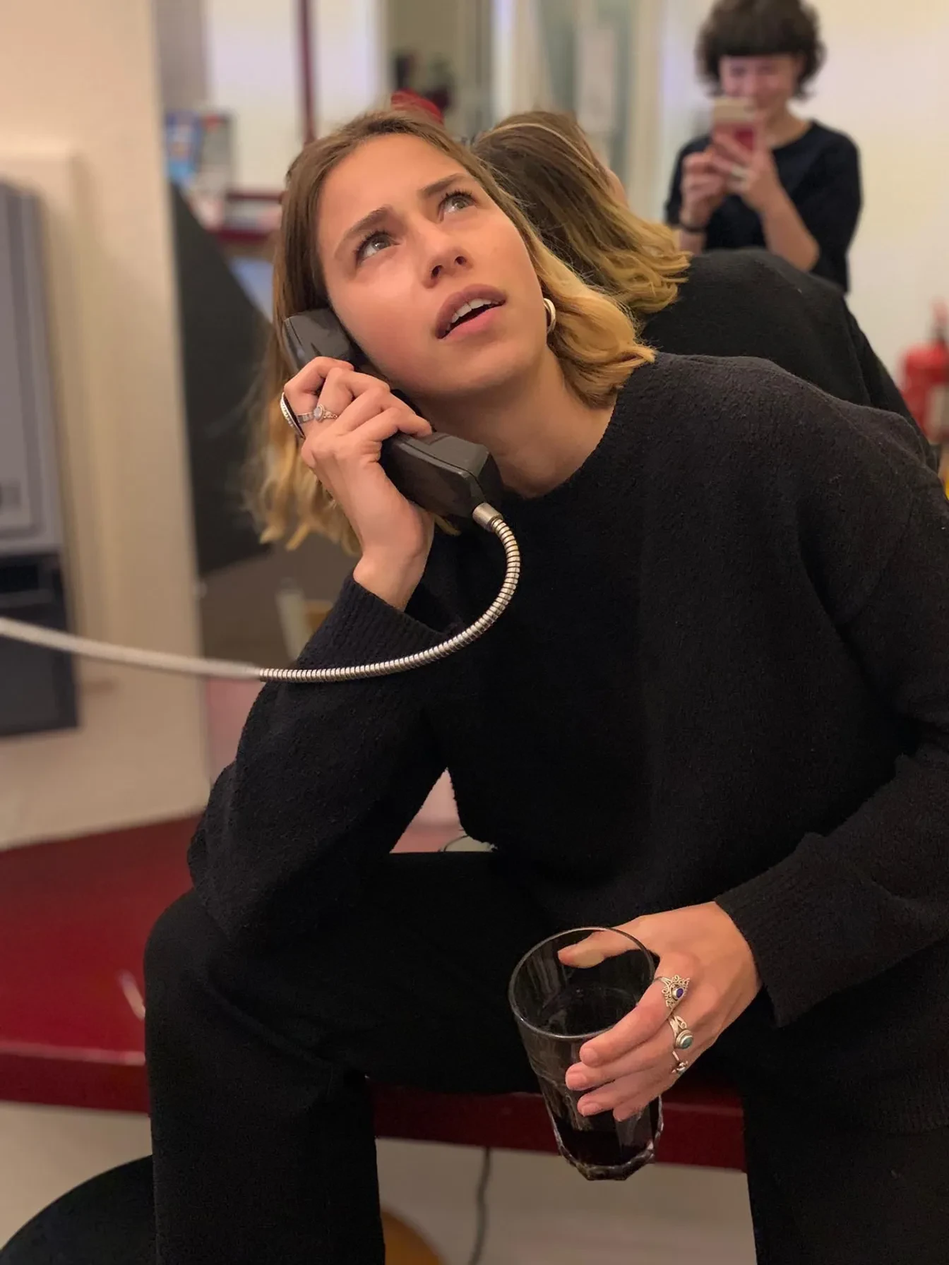 Keesha, één van de jongeren van het jongerencollectief.