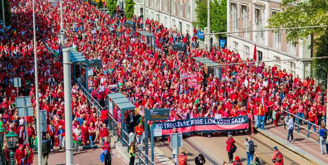 Protest rode lijn Nederland
