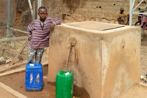 De drinkwaterpunten in Talico geven nu voldoende water, de hele dag door