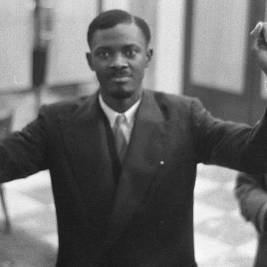 Patrice Lumumba in Brussel, 1960 (Harry Pot - GaHetNa (cc - Harry Pot - Nationaal Archief)