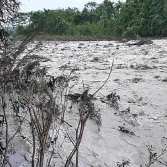 De Panduyacu-gemeenschap was één van de eersten die olievlekken op de Coca-rivier zag. (Communityfoto van Panduyacu)