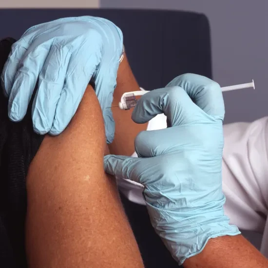 Vaccinering (Foto: National Cancer Institute via Unsplash)