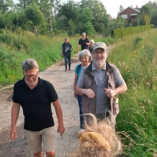 De 11.groep van Wetteren op wandel 