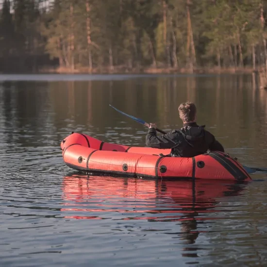 Packraft op een rivier