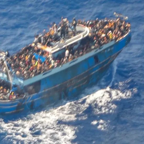 Er waren minstens 750 mensen aan boord van het schip
