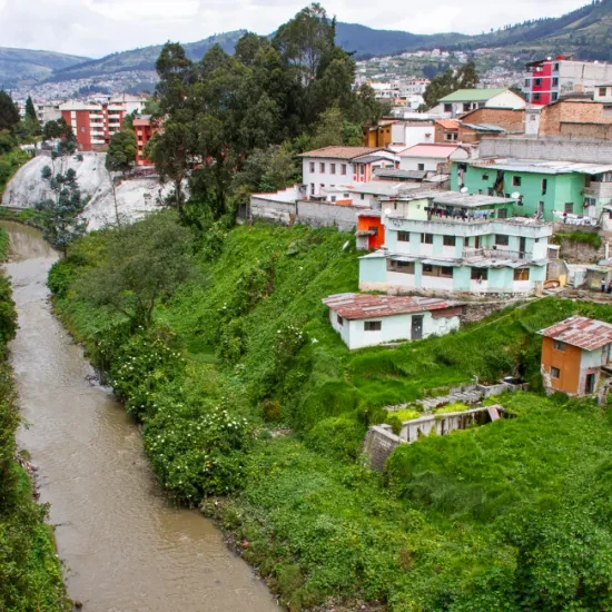 De Machángara-rivier in Ecuador krijgt eigen rechten en is zo beschermd tegen vervuiling.