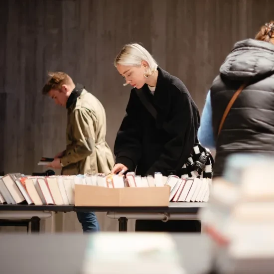 Foto van de boekenverkoop in Gent